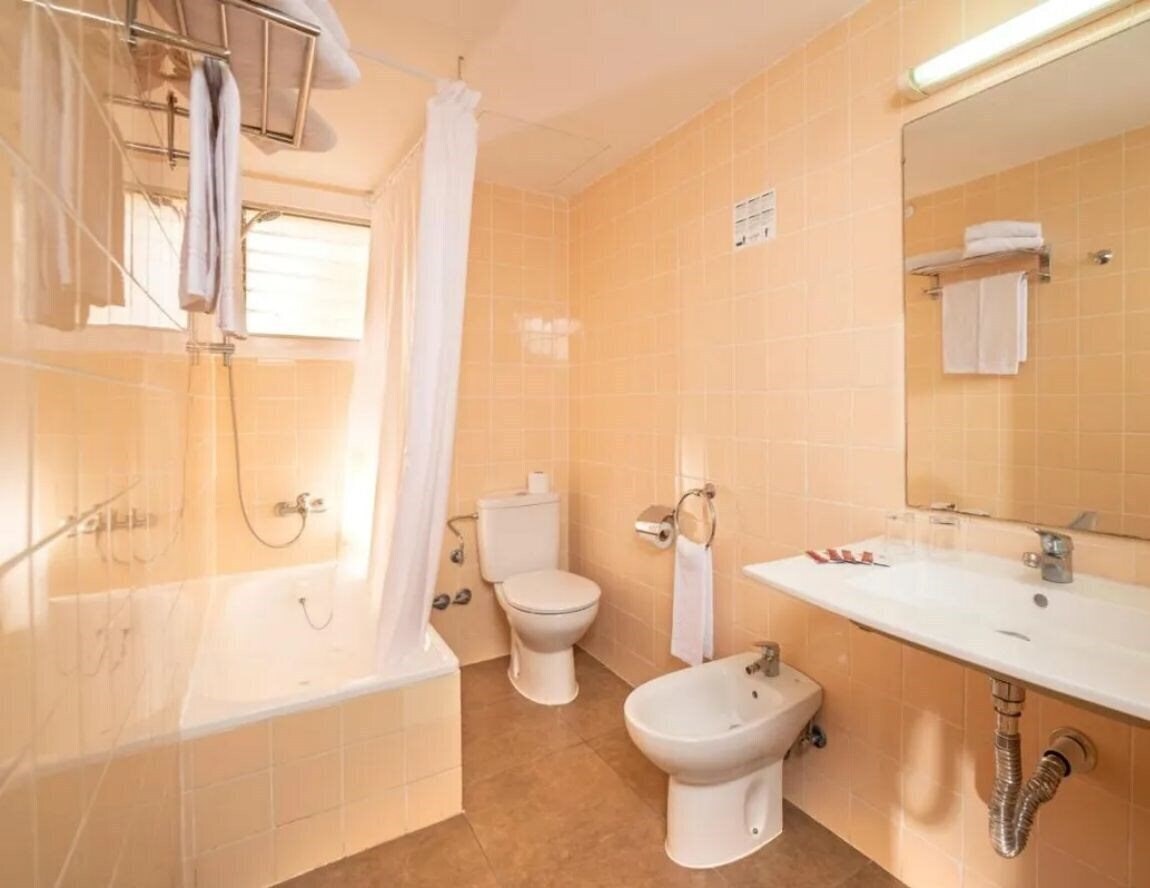 Панорама The B&B by Guitart Hotels 3*